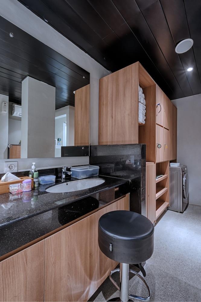 Kuretakeso Kemang Hotel Cakarta Dış mekan fotoğraf