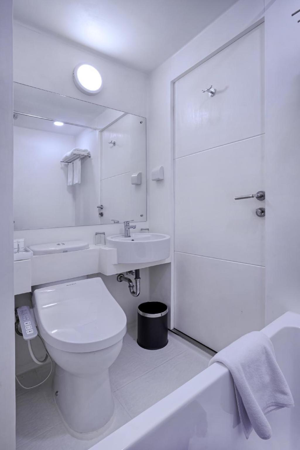 Kuretakeso Kemang Hotel Cakarta Dış mekan fotoğraf